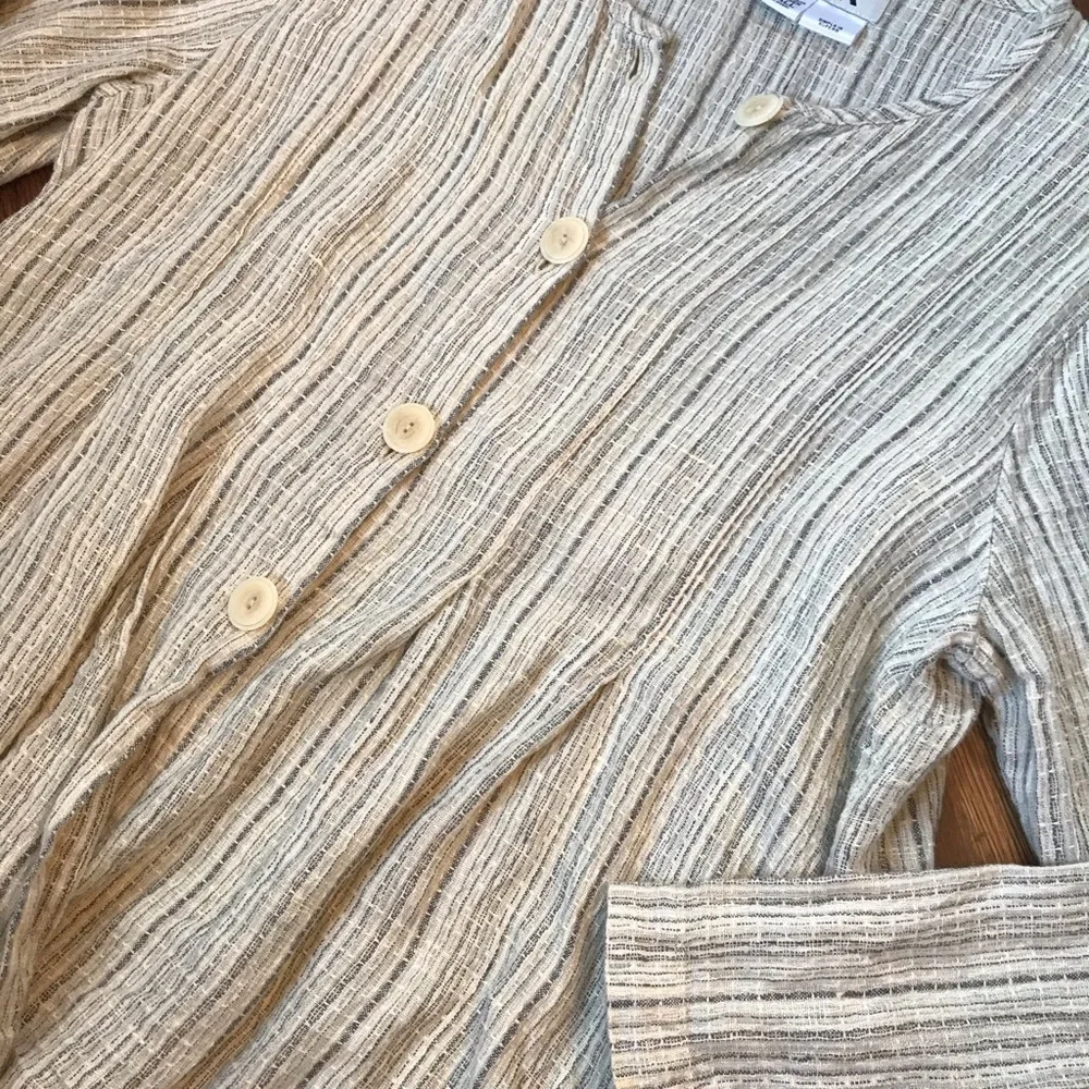 Flax Linen Button Down Shirt - Picture 2 of 5